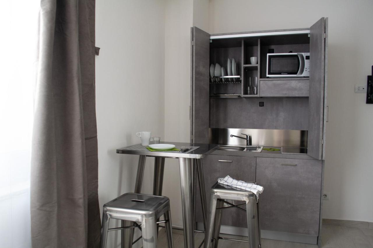 Warrest - Short Rent Apartments Milan Exterior photo