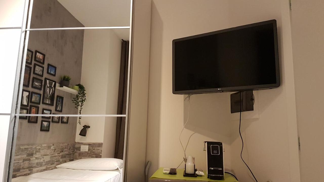 Warrest - Short Rent Apartments Milan Exterior photo